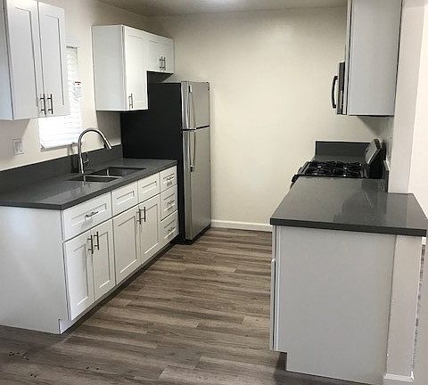 3rd image of 3446 Richland Dr #3