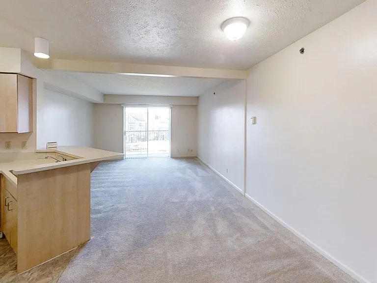 Colonial Pointe at Fairview Apartments — Photo 46