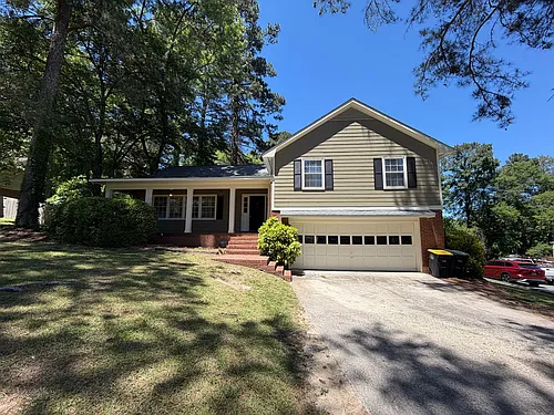 8 Cumberland Dr Photo 1