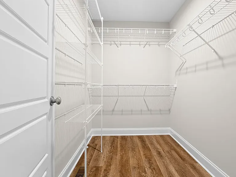 613 Saint George Way — Photo 16