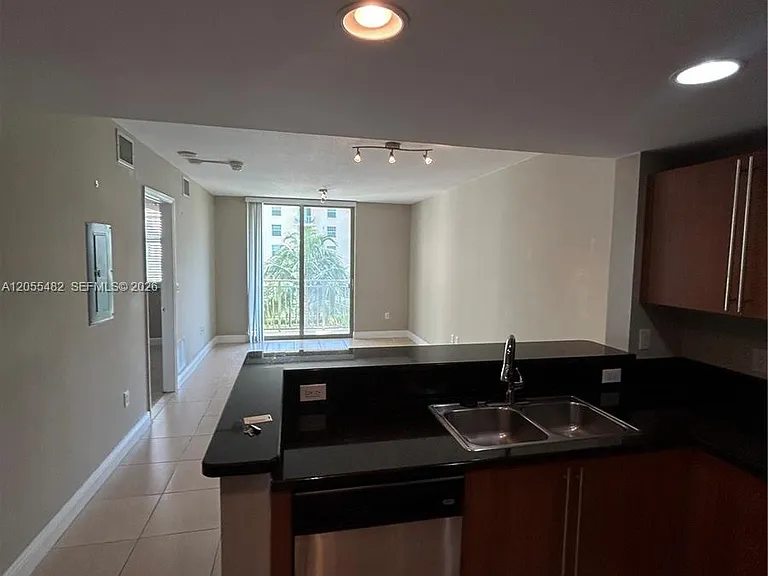 610 Clematis St #511 — Photo 7