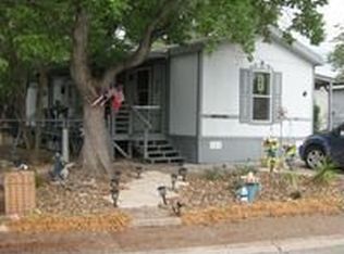 42 W Sunset Dr, Kerrville, TX 78028