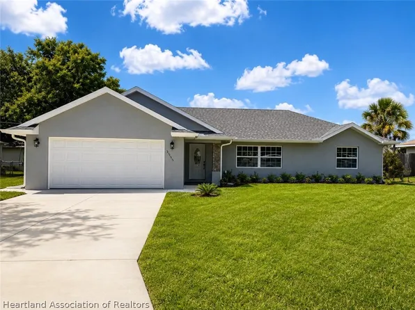 3225 Mildred St, Sebring, FL 33875