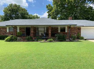 3116 Woodside Dr, Ardmore, OK 73401