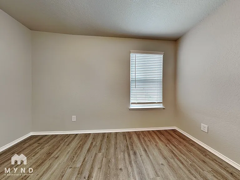 3941 Asher Aly — Photo 11