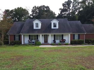 105 Creekwood Dr, Searcy, AR 72143