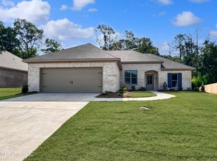 757 Magnolia Point Cir, Pearl, MS 39208