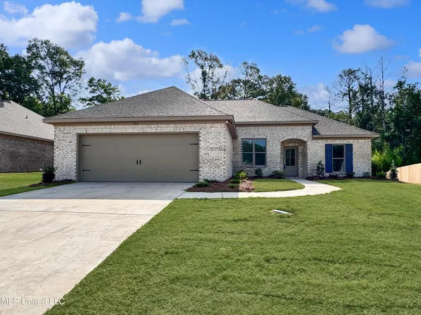 757 Magnolia Point Cir, Pearl, MS 39208