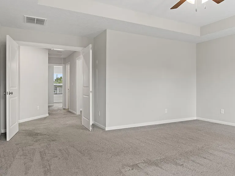 912 Newburn Dr — Photo 17