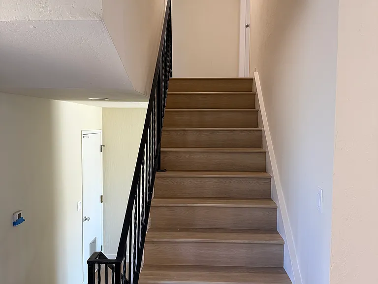 898 Pepper Tree Ct — Photo 9