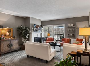 4820 Park Commons Dr APT 341, Minneapolis, MN 55416