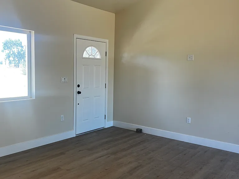 8242 El Modena Ave — Photo 6