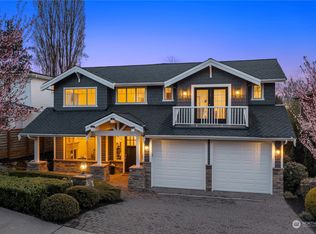 6715 111th Ave NE, Kirkland, WA