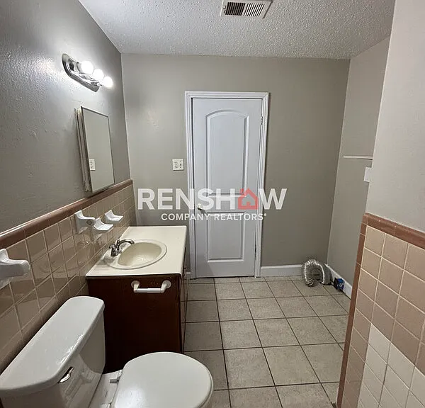 163 Navy Dr — Photo 10