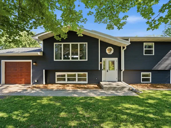 1240 Lokhorst St, Baldwin, WI 54002