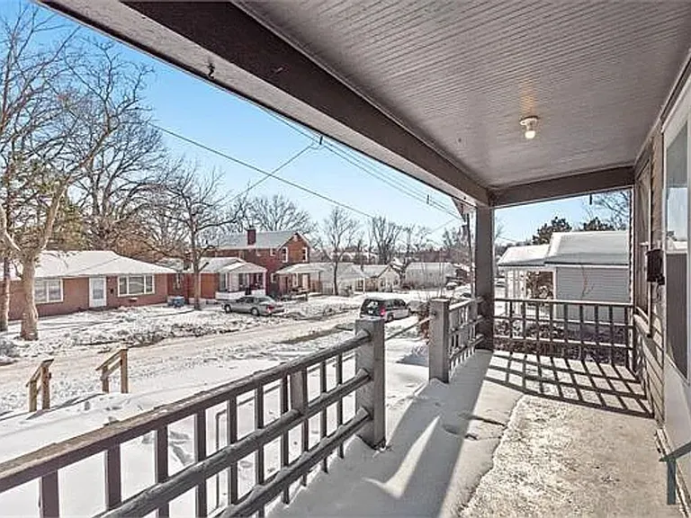 5415 Hamilton Ave — Photo 17