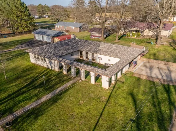 243 Alta Vista Dr, Harrison, AR 72601