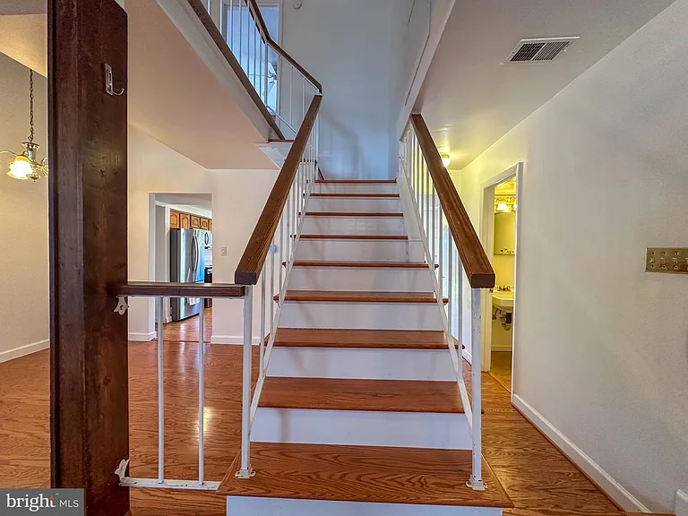 13327 Schwenger Pl — Photo 51