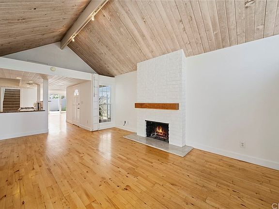 4th image of 258 Lugonia St