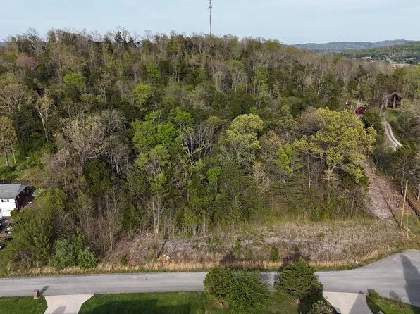 7 Eight 9 Walnut Dr, Bronston, KY 42518