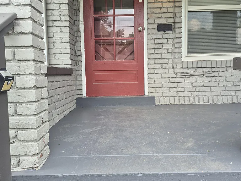 1414 Berry Blvd — Photo 2