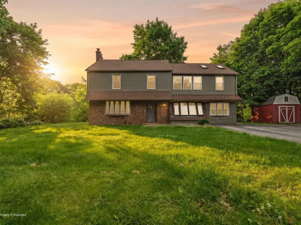 39 Manning Avenue, Lewiston, ME 04240