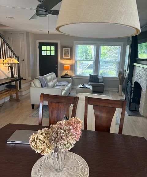 522 Burton Ave — Photo 9
