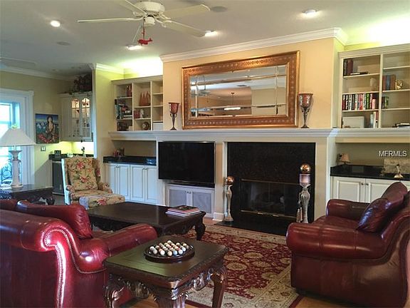 3rd image of 685 Square Lake Dr E