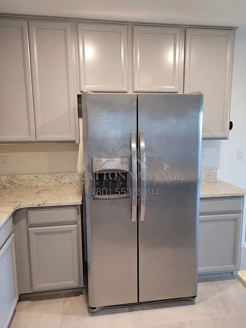3 bed, 2.0 bath, 1439 sqft, $1,495 — Photo 4