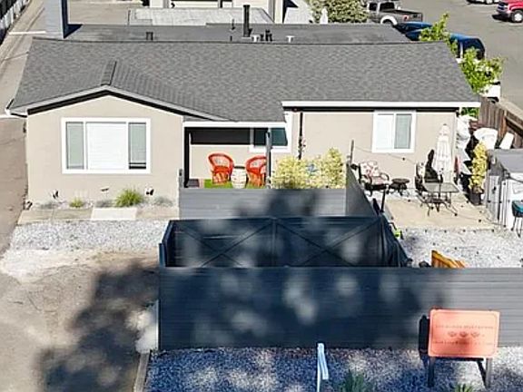 5th image of 2831 Soscol Ave #A