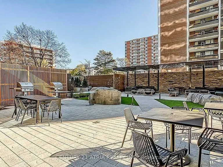 21 Park St E #712 — Photo 27