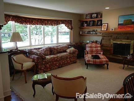 5th image of 501 N Waiola Ave