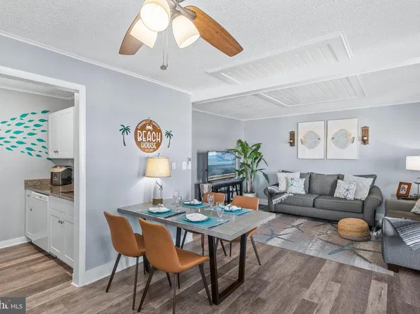 511 Robin Dr Unit 301, Ocean City, MD 21842