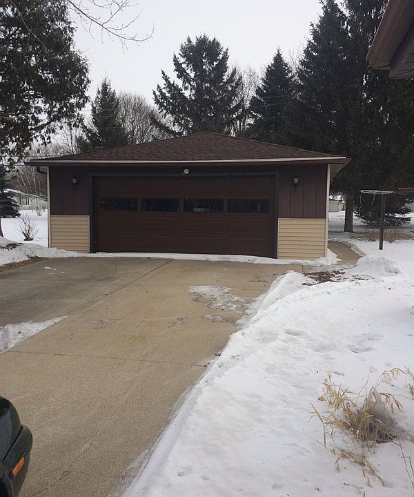 1st image of 1027 Martin Ave