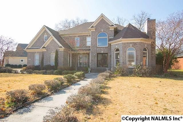1st image of 2712 Arbor Oak Dr SE