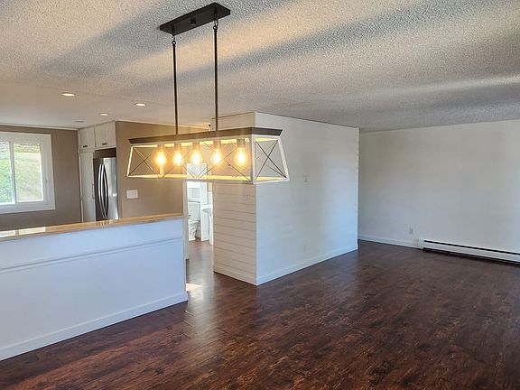 5th image of 2215 E Vista Dr