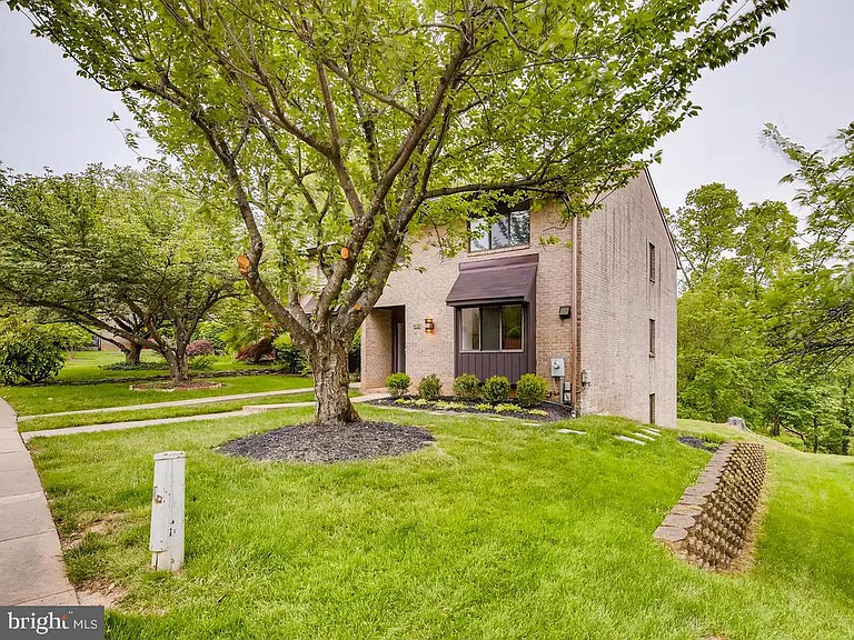 438 Five Farms Ln — Photo 27