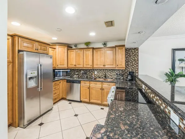 2924 NW 69th Ct, Fort Lauderdale, FL 33309