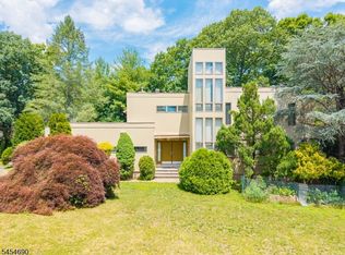 4 High Mountain Trl, Lincoln Park Boro, NJ 07035