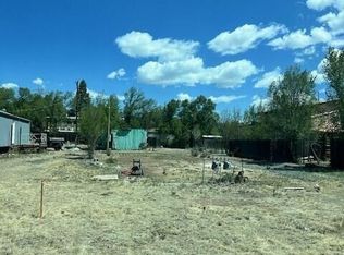 406 W 4th St, Capitan, NM 88316