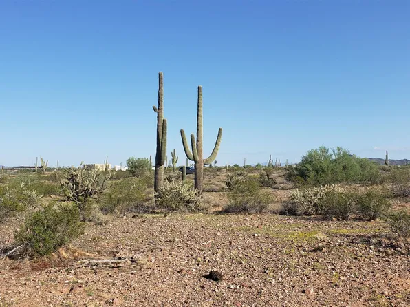 42 N Castle Hot Springs Rd, Morristown, AZ 85342