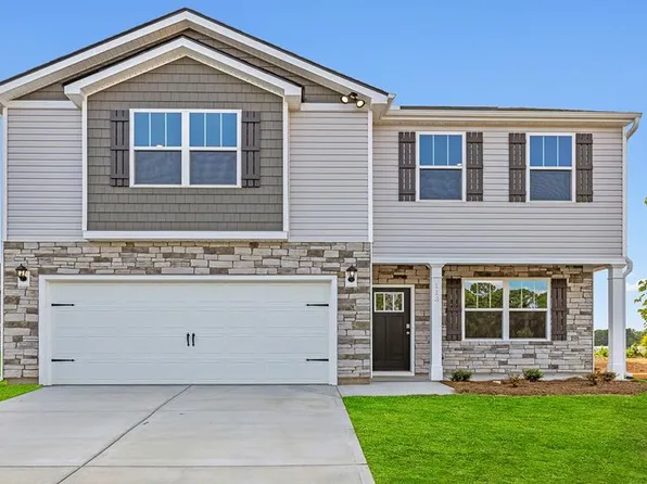 113 Depot Cir, Greenwood, SC 29646
