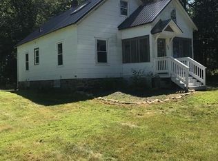 53 Lake St, Haverhill, MA 01832