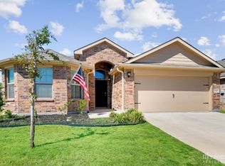 9301 Leveret Ln, Fort Worth, TX 76131