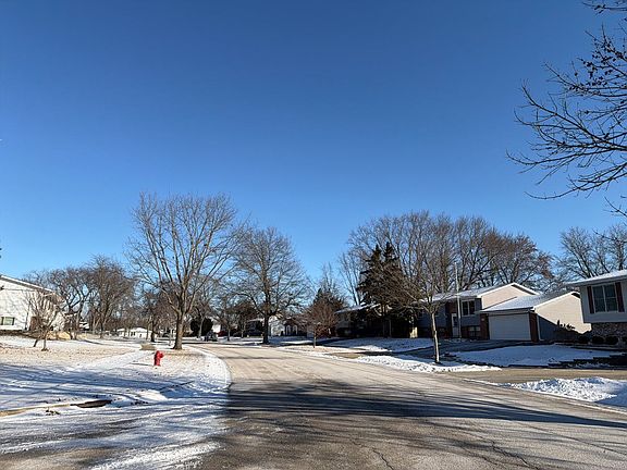 5th image of 2151 Baker St