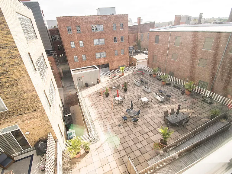 113 W Wayne St #404 — Photo 28