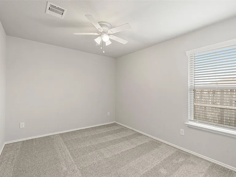 6414 Clyde Arbor Dr — Photo 10