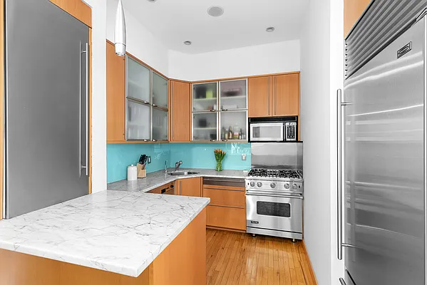 Sold by Compass | media 5