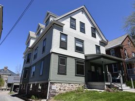 280 Maple St, Burlington, VT
