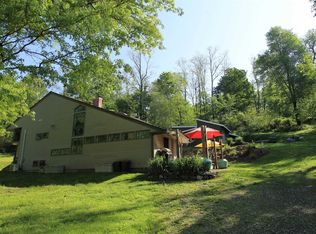 300 Hobbs Ln, Clinton Corners, NY 12514